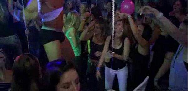  Hot strippers dancing with girls